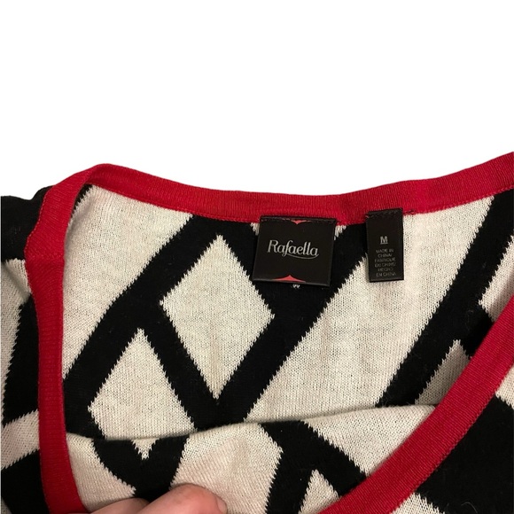 Rafaela black and white geometric print lightweight sweater - Picture 3 of 5